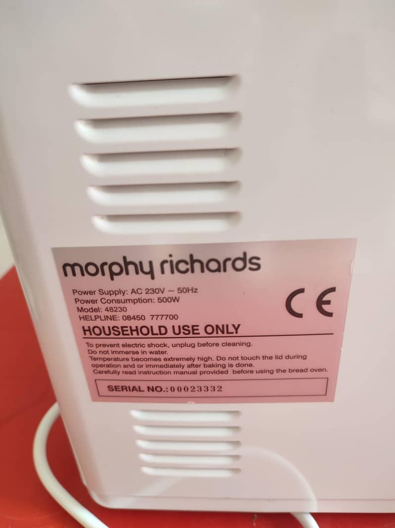 Morphy Richards Electric Automatic Breadmaker / Dough Maker 6