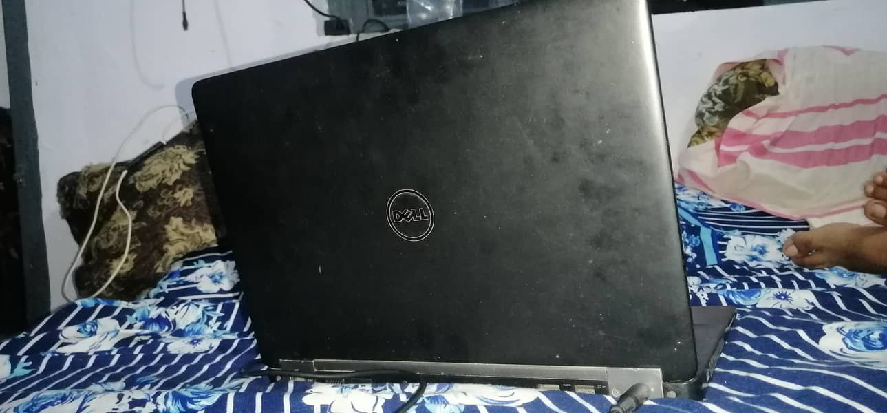 dell laptop E5470 2