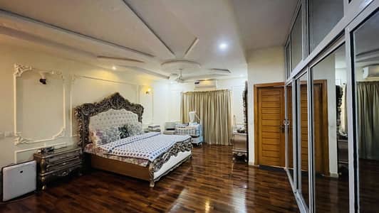 1 Kanal Beautiful 6 Bed House Available For Sale Ideal Location E-11