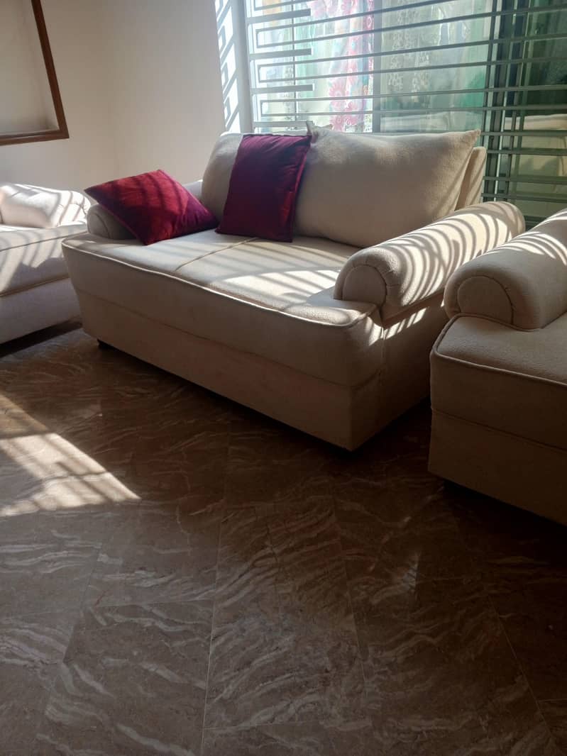 7 seater sofas 1