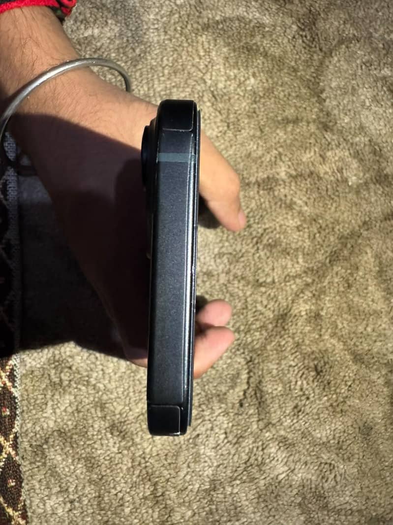 Apple iPhone 15 1