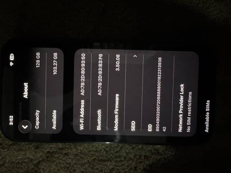 Apple iPhone 15 8