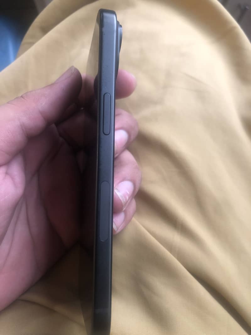 Apple iPhone 15 1