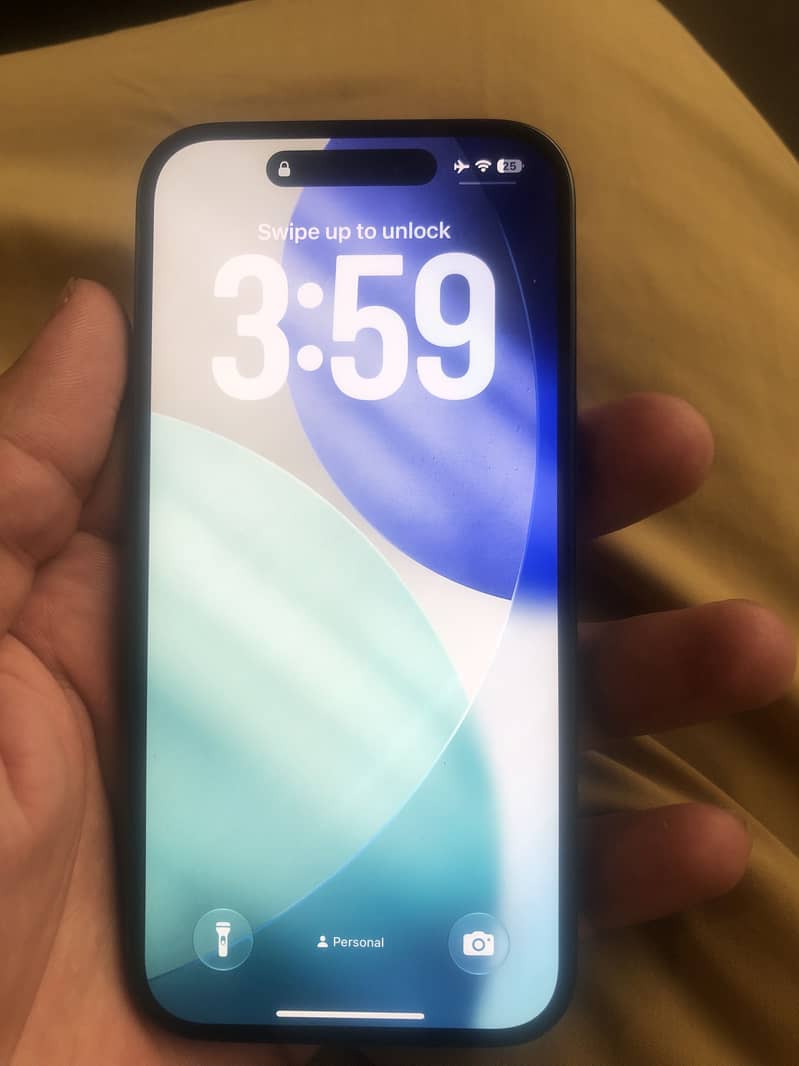 Apple iPhone 15 4