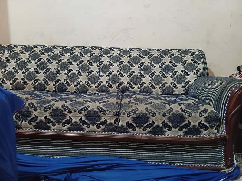 Sofa Set 5 Seater 2