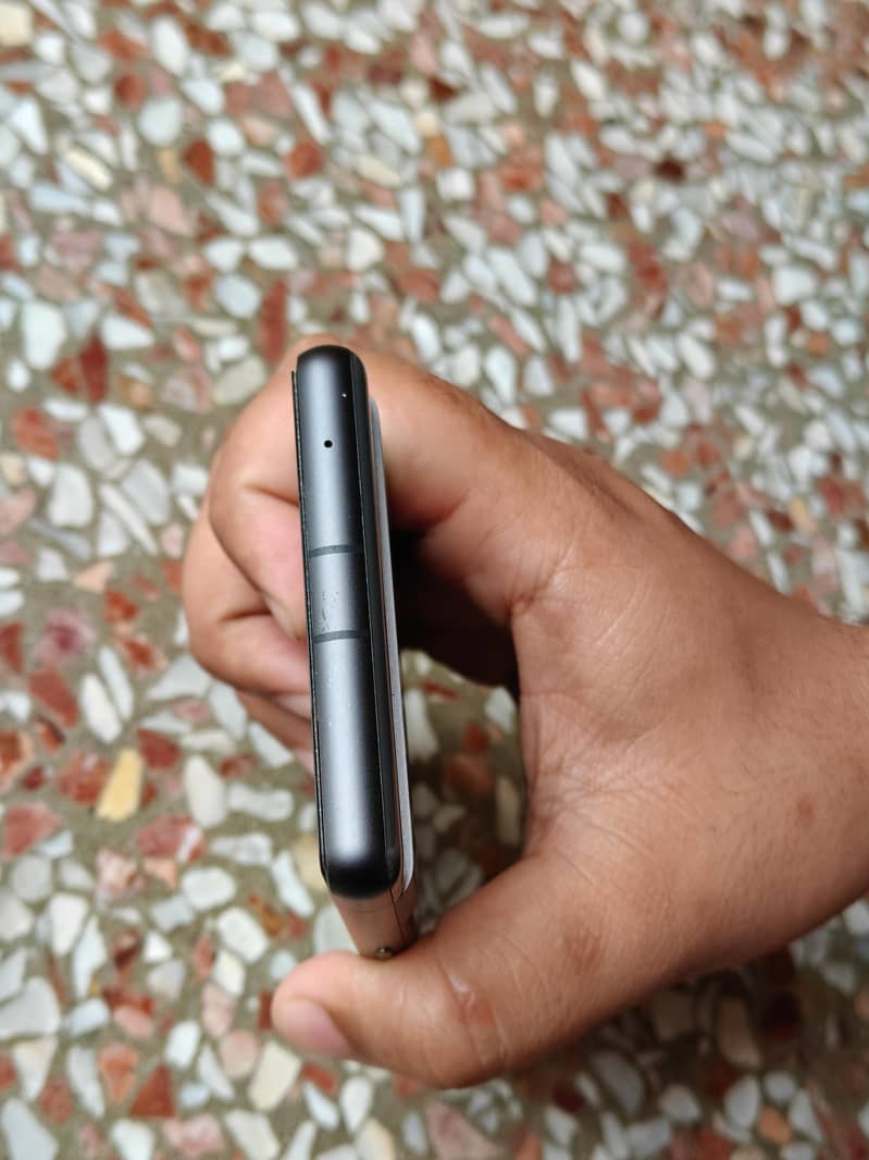 Google Pixel 7a 6