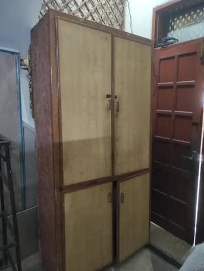 Wooden Wardrobe Almaari