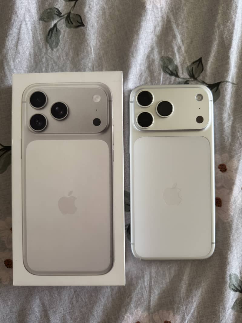 Apple iPhone 17 Pro Max 2