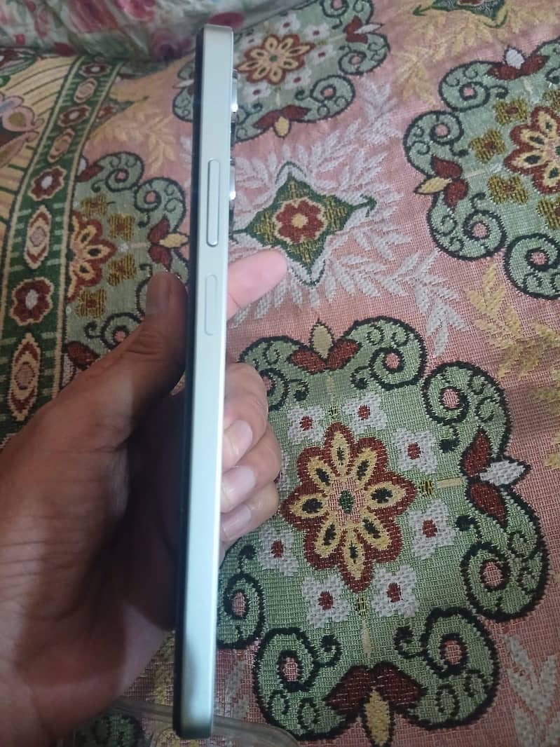 Realme Note 60x 4