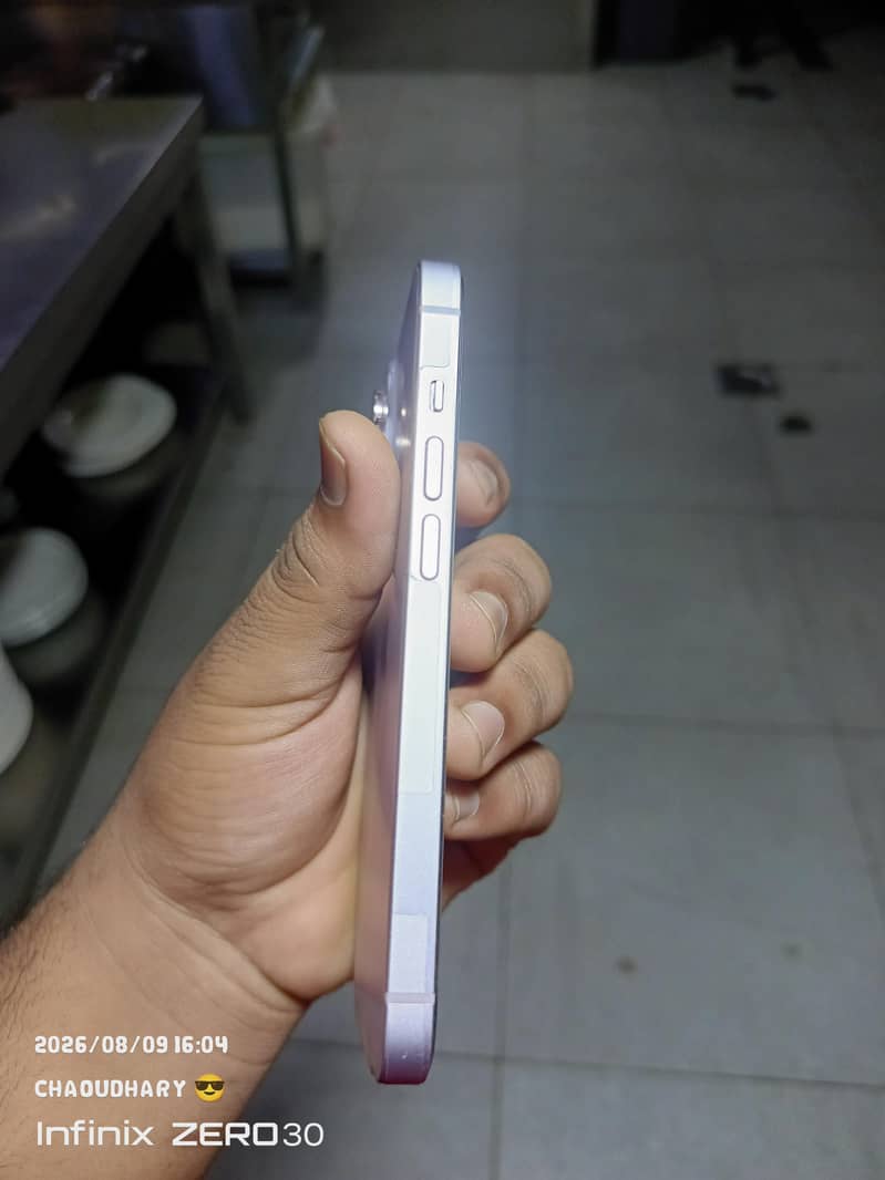 Apple iPhone 14 0