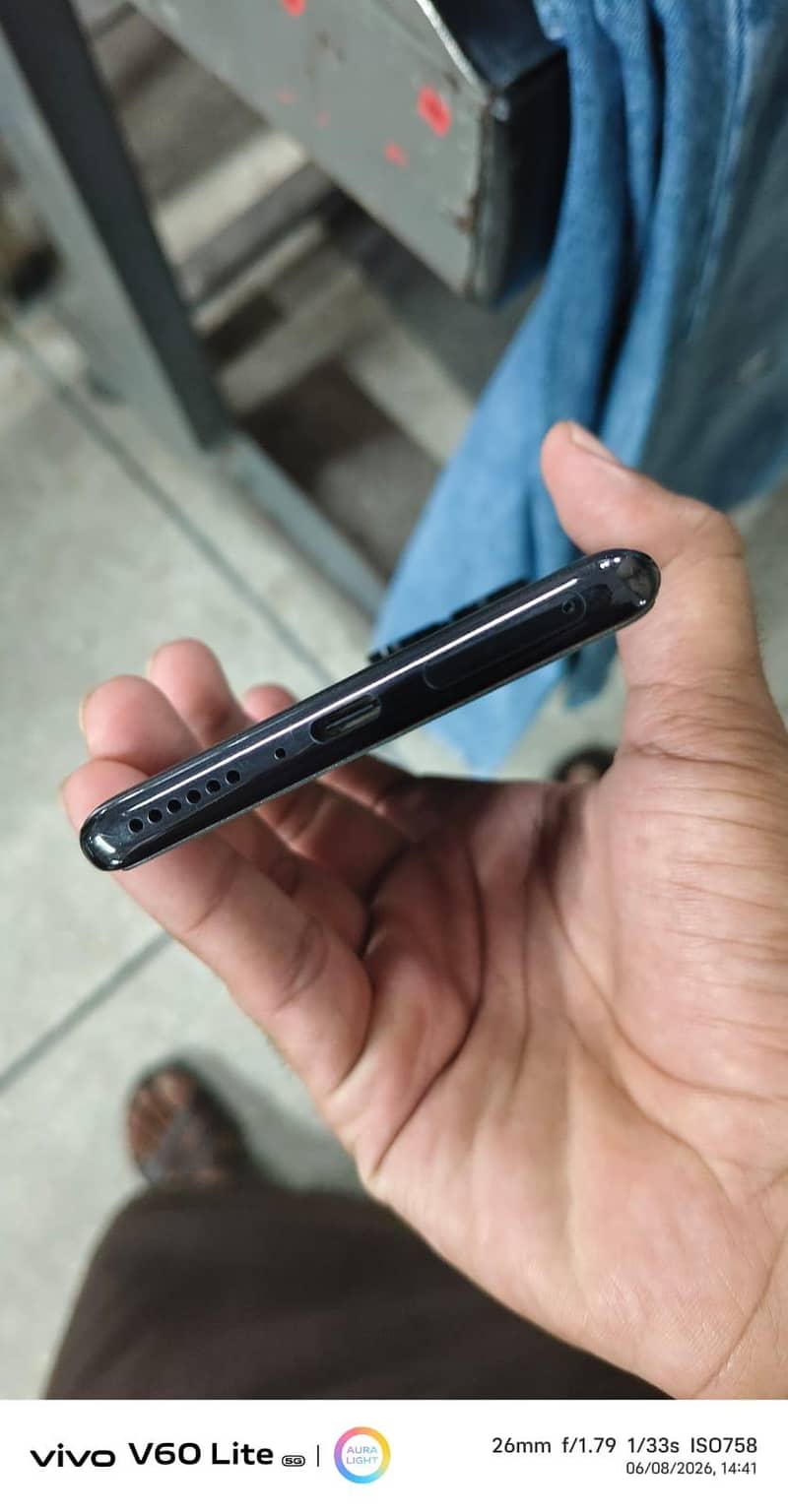 Xiaomi note 14pro 3
