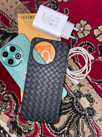 Tecno SPARK 30 Pro