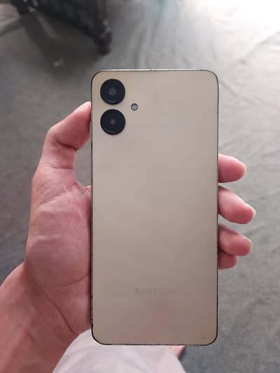 Samsung Mobile A06