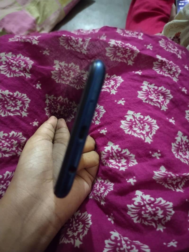 samsung a10 3
