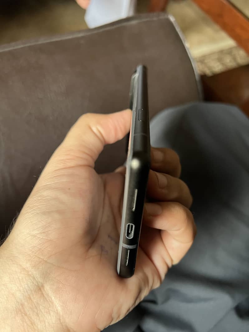 Google Pixel 6 5