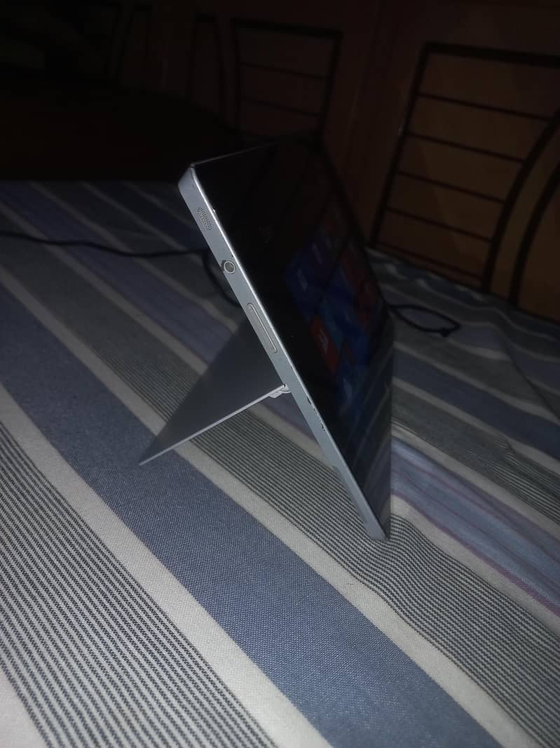 surface window 1