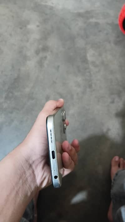 Infinix Hot 50i num 03285339471