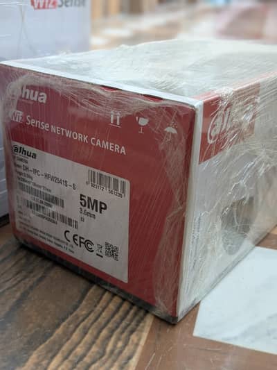 5MP wiz science boxpacked up camera