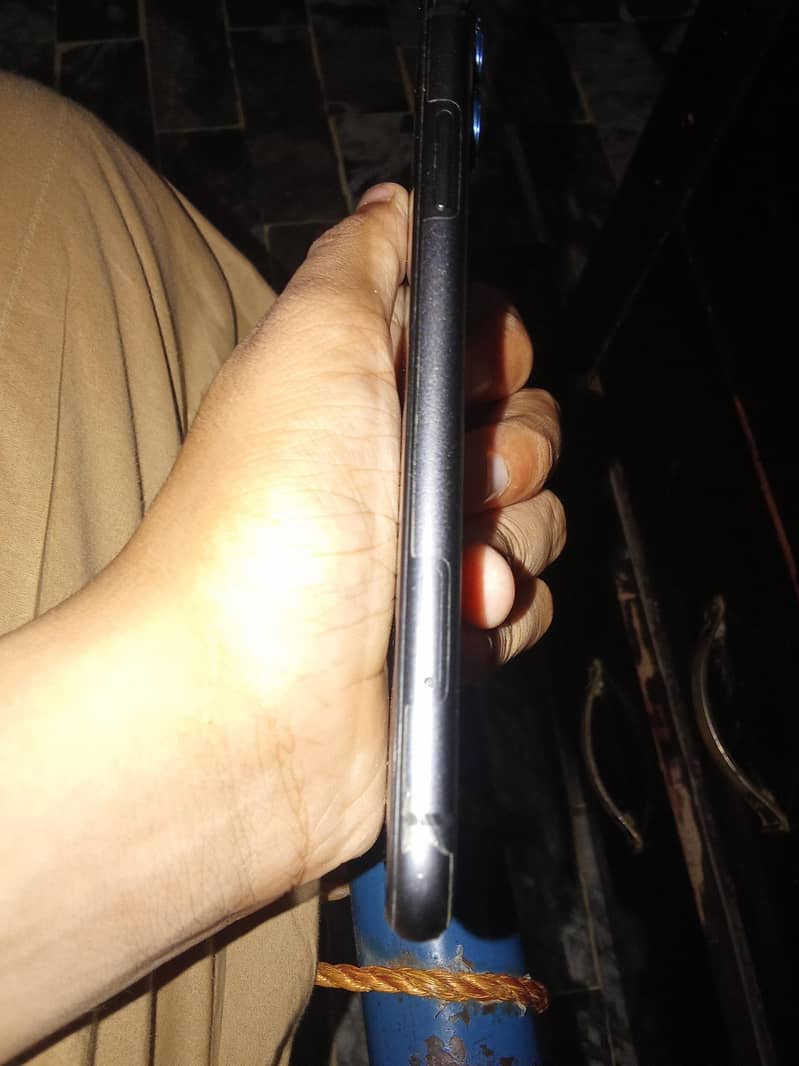 Apple iPhone 11 2