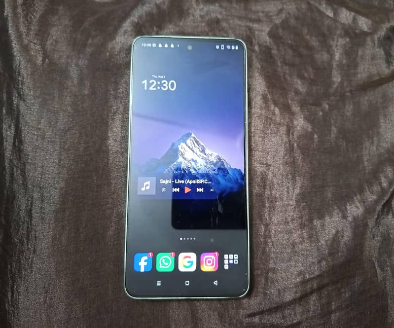 Realme C67 0