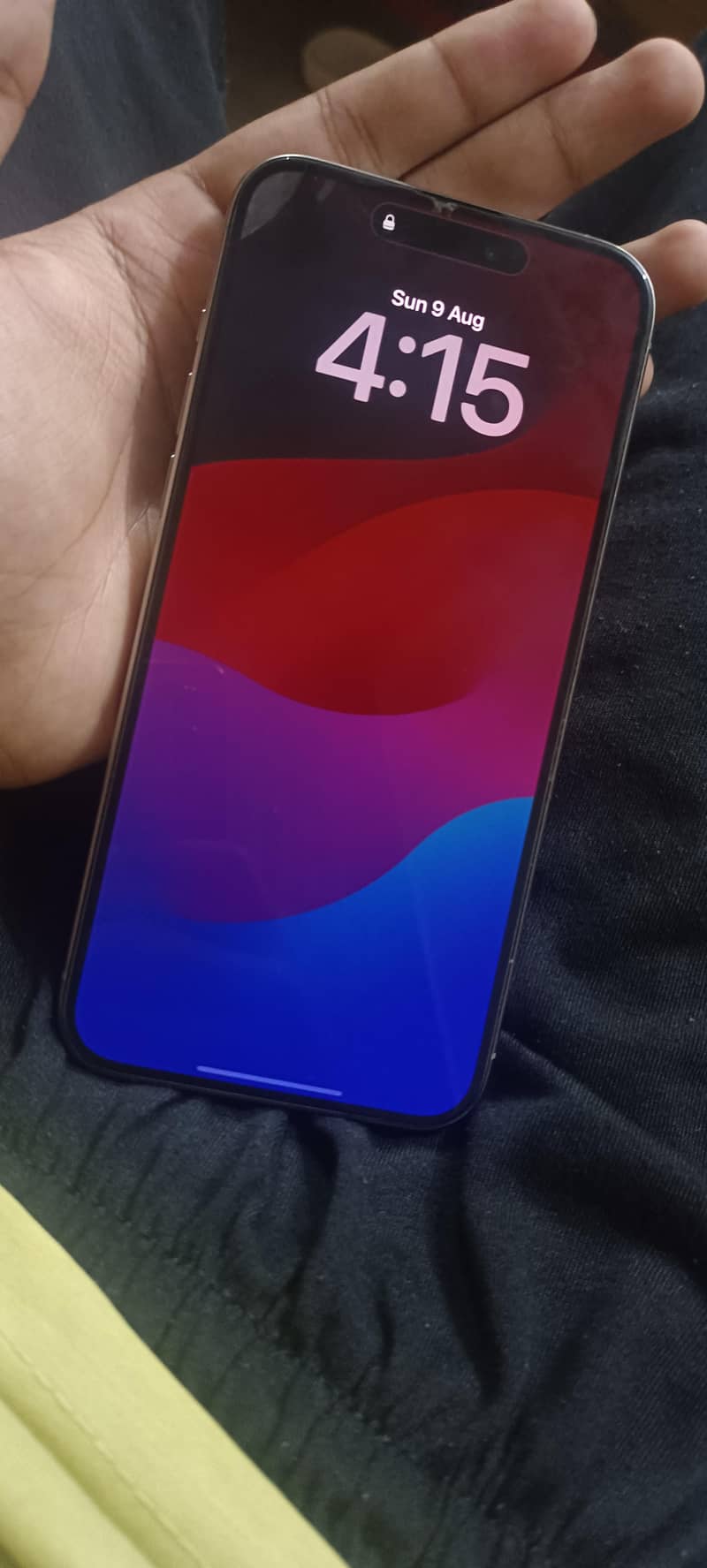 Apple iPhone 15 Pro Max 0