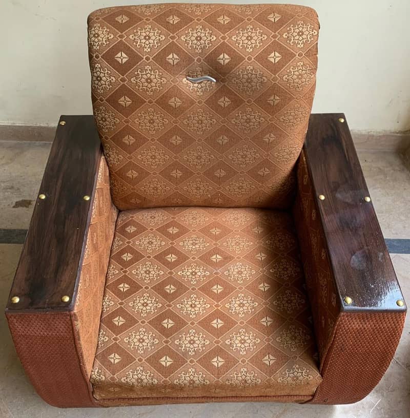 5 seats sofa 2