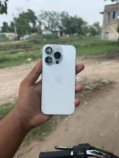 Apple iPhone 14 Pro