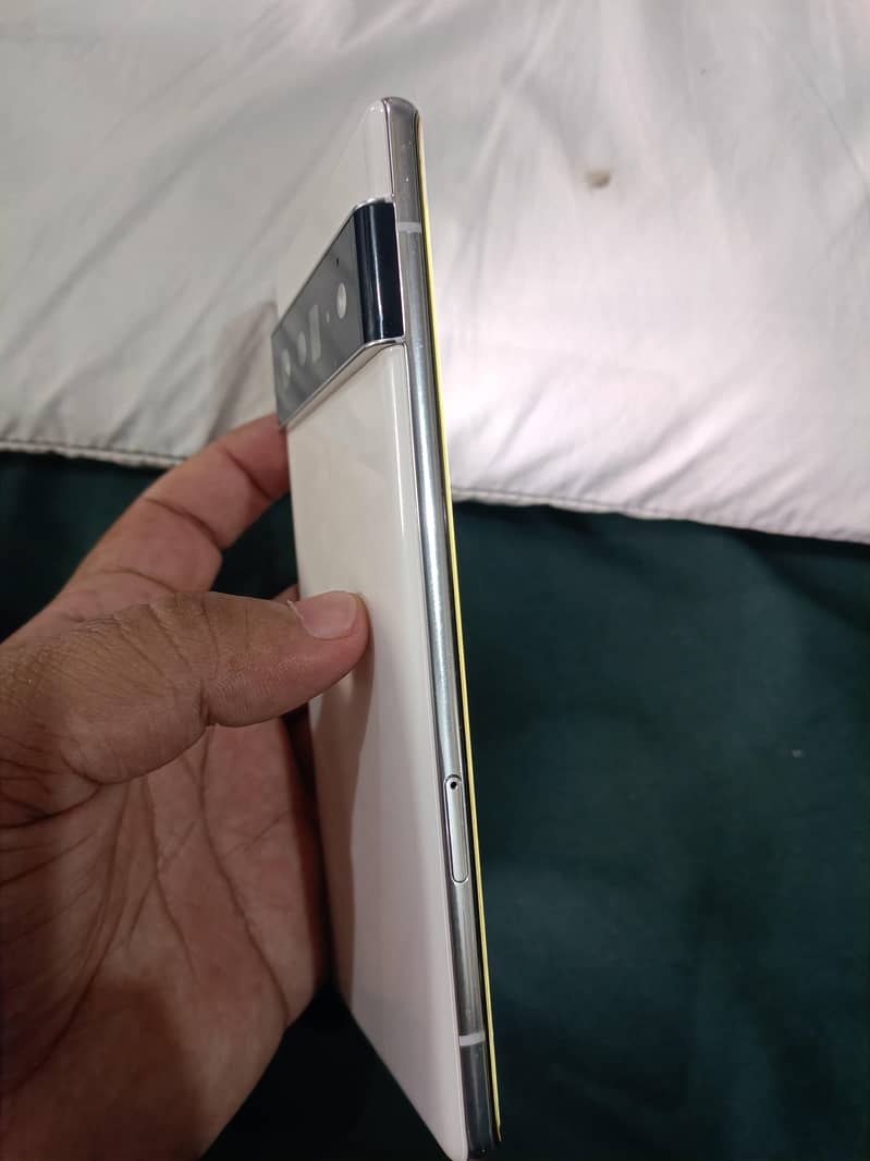 Google Pixel 6 Pro 2