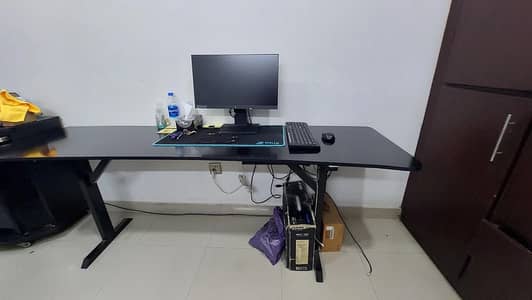 HQX Furniture RD Graze Pro Table with Cable Management Tray