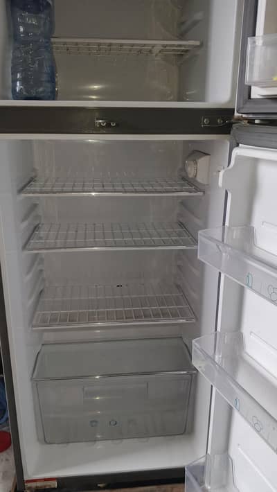haier 6.5 CFT 2 DOOR refrigerator hrf 216-like new