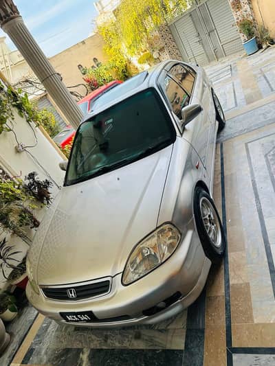 Honda Civic Oriel 2000