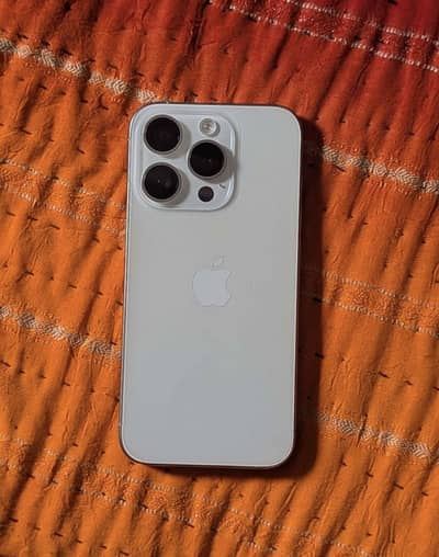 Apple iPhone 15 Pro