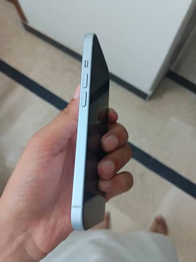iPhone 15 128gb jv only phone (03077744220)