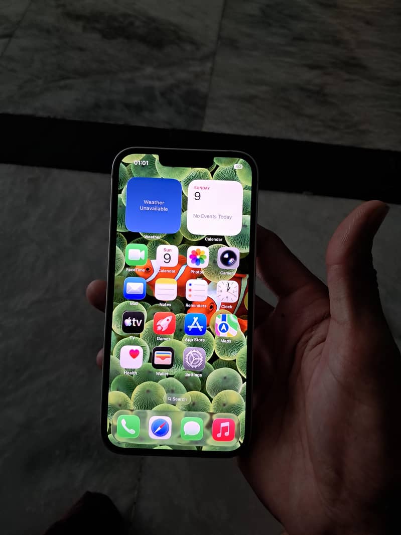 Apple iPhone 13 3