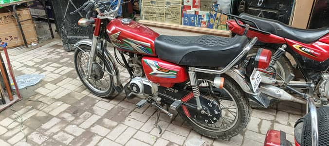 Honda 125 genuine
