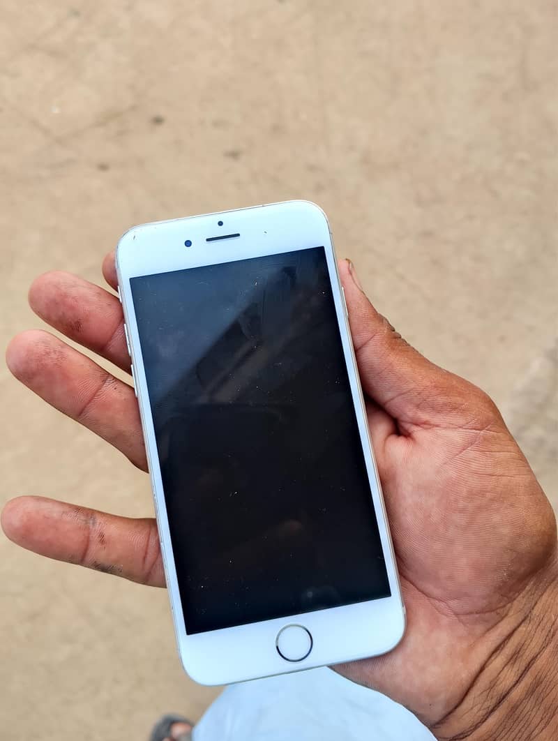 Apple iPhone 6 3