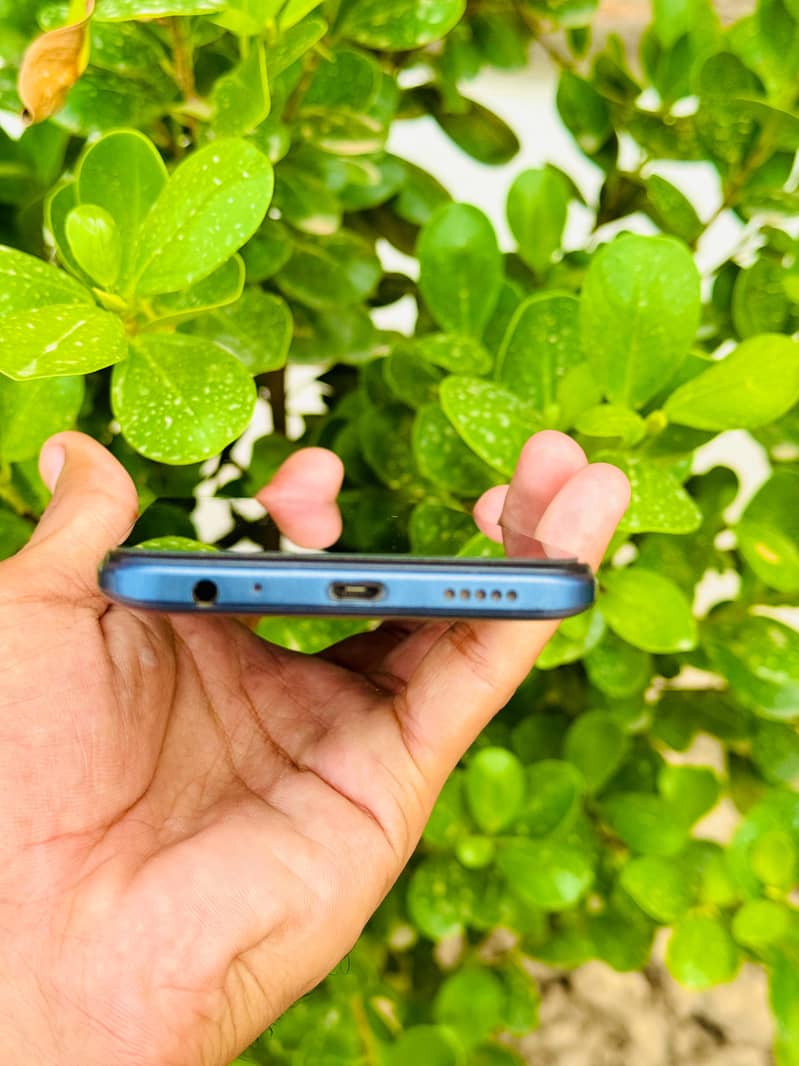 Tecno Spark 8C 1