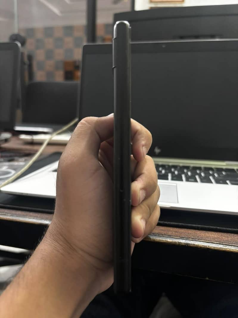 Google Pixel 6a 3