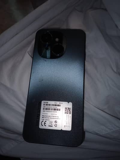 Tecno Spark Go 1