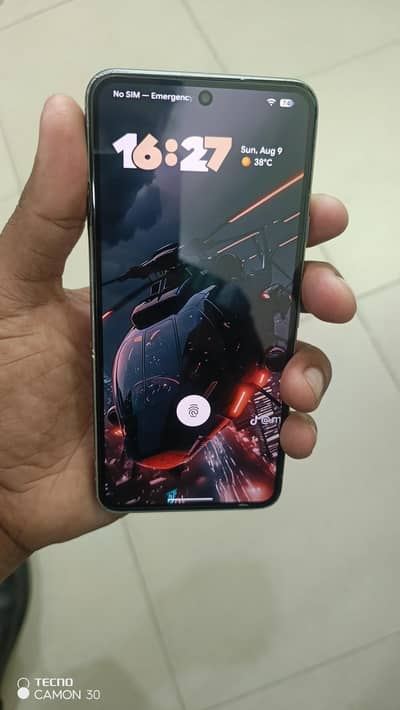 Google pixel 8 8/128 pta approved 9/10 03151524018