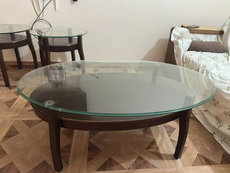 Centre Table with 2 side tables 0