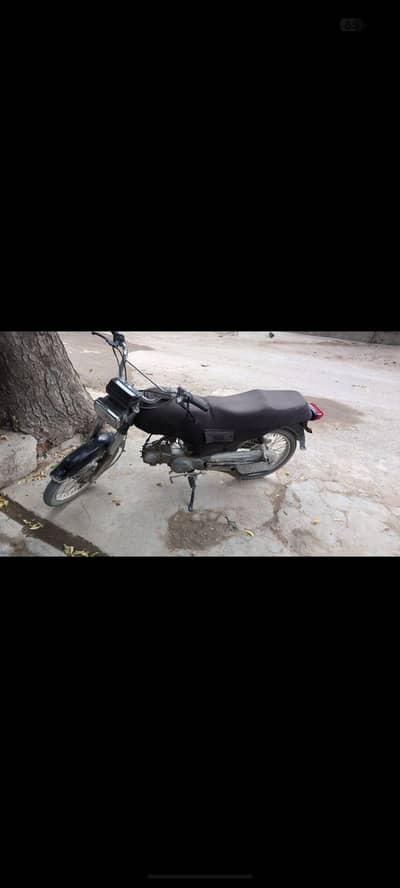 Honda cd 70 bike Japan
