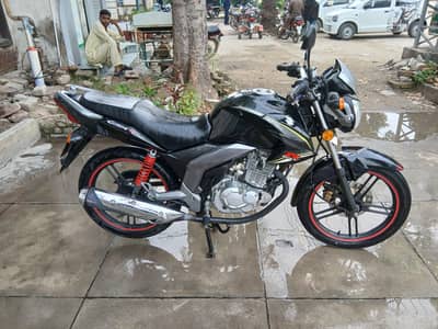 GSX 125 suzuki motor Bike good condition