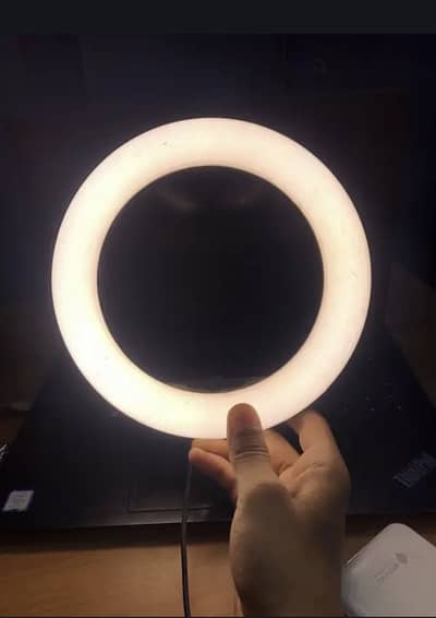 14 inch ring light with 3 different color