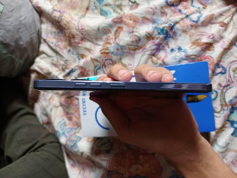 tecno camon 20 pro 6