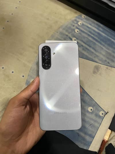 Samsung galaxy A17