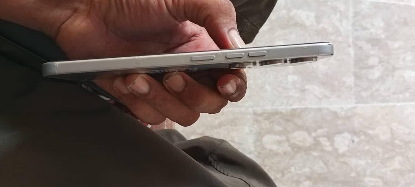Tecno CAMON 40 Pro 2