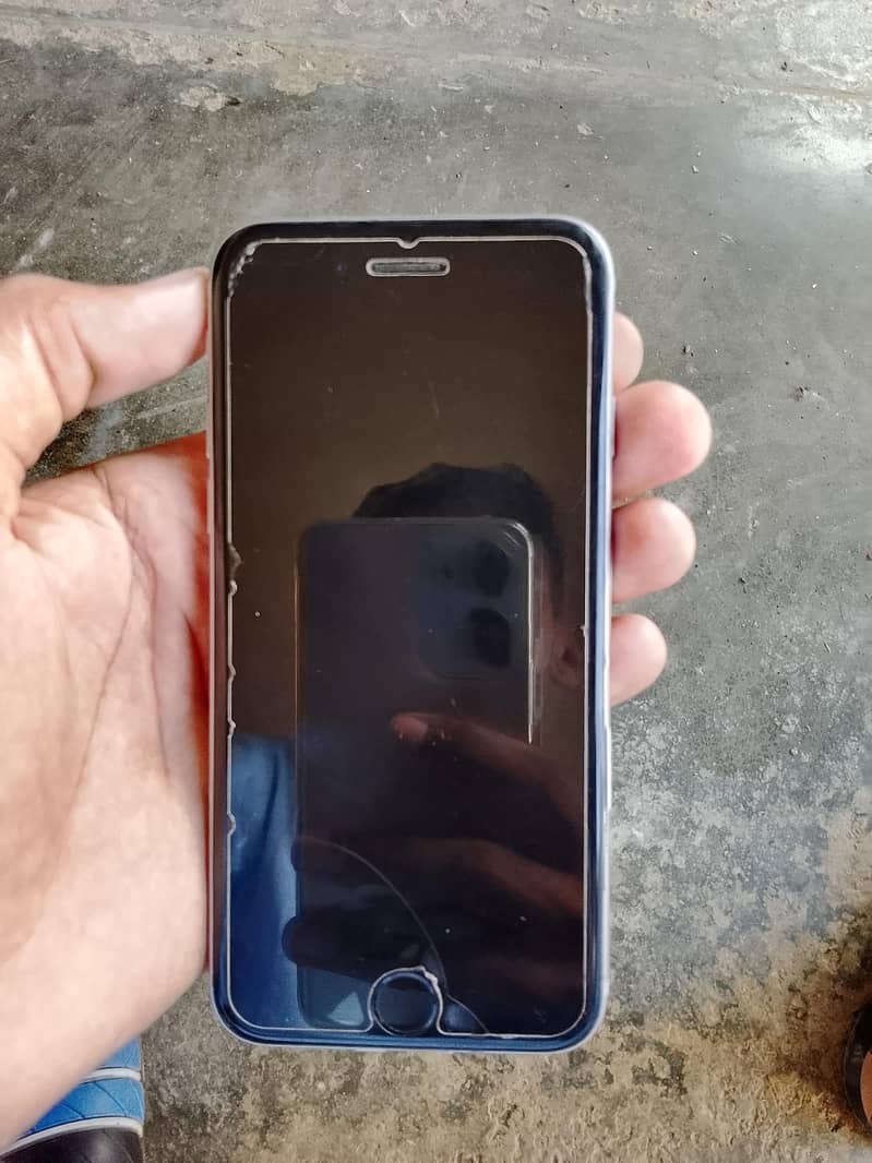 Apple iPhone 6S 1