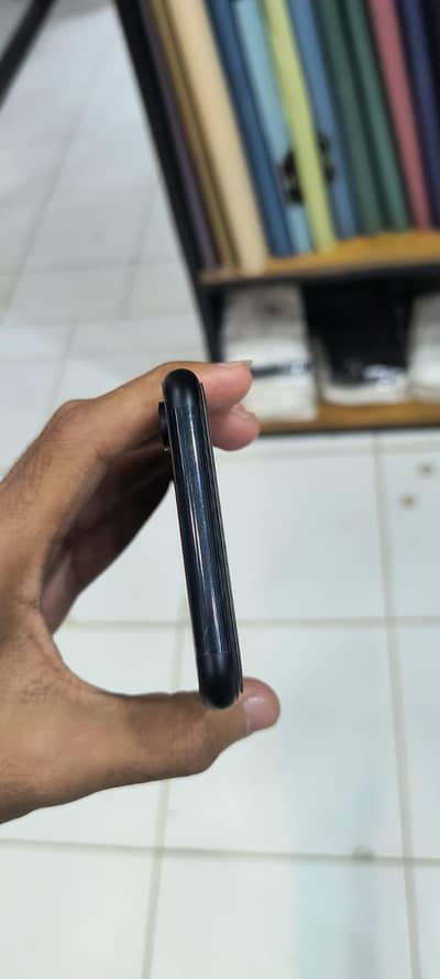 Apple iPhone XR