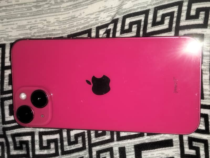 Apple iPhone 14 2